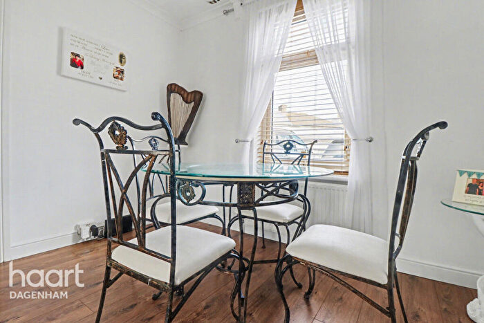 2 Bedroom Terraced House For Sale In Wren Road, Dagenham, RM9