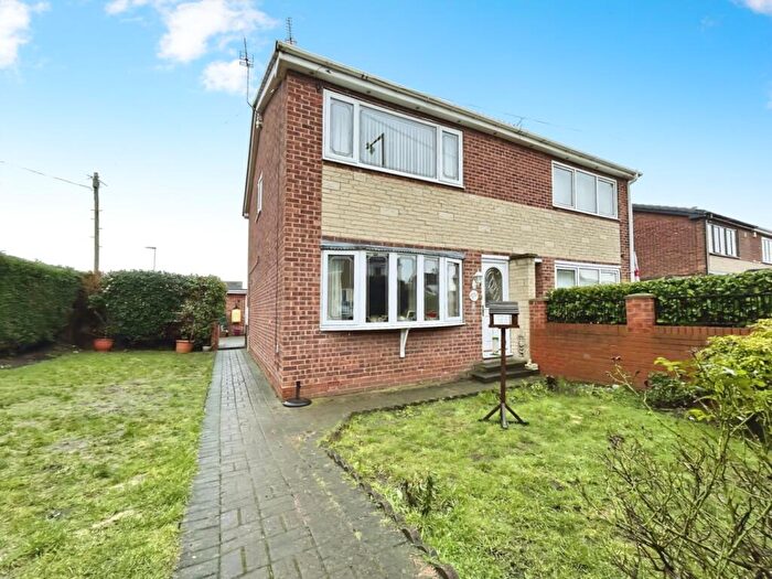 3 Bedroom Semi Detached House For Sale In Coniston Drive, Bolton-Upon-Dearne, Rotherham, S63