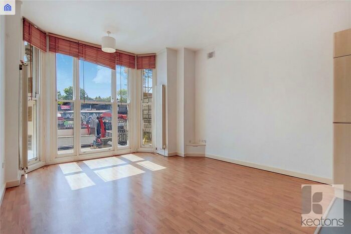 1 Bedroom Flat To Rent In Caversham Road, Kentish Town, London, NW5