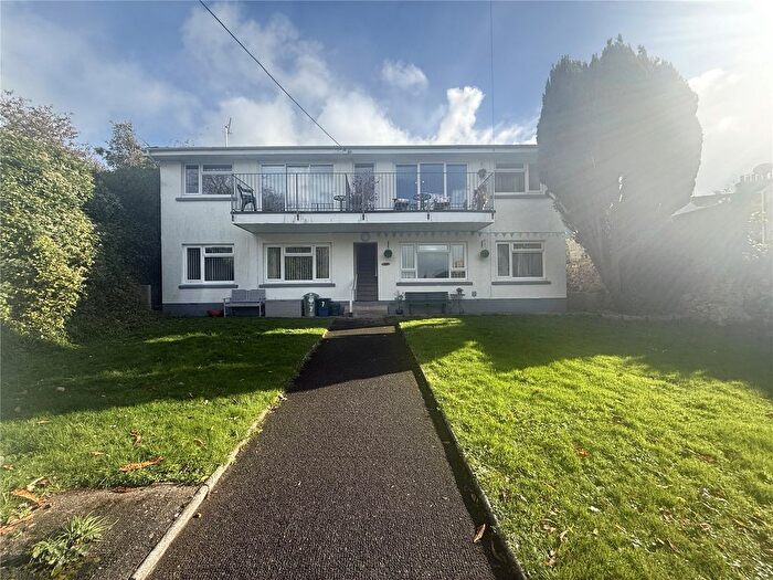 2 Bedroom Flat For Sale In Rectory Court, Tenby, Pembrokeshire, SA70