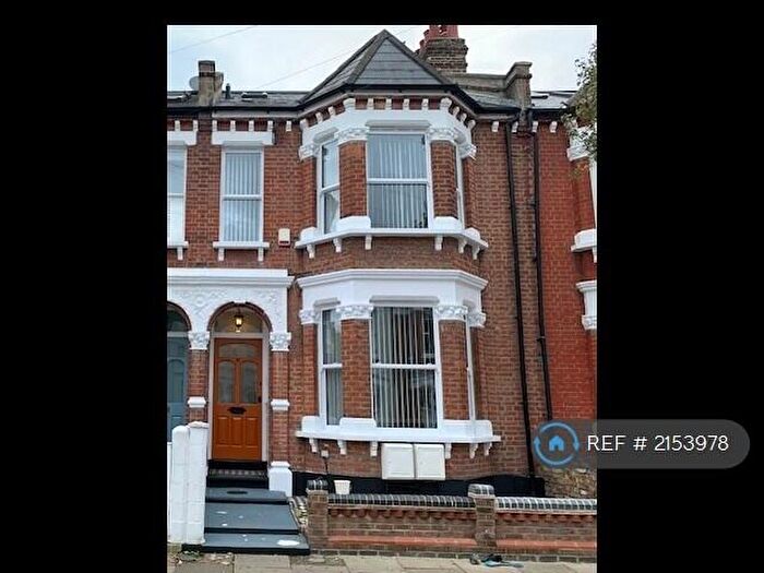 6 Bedroom Terraced House To Rent In Calbourne Road, London, SW12