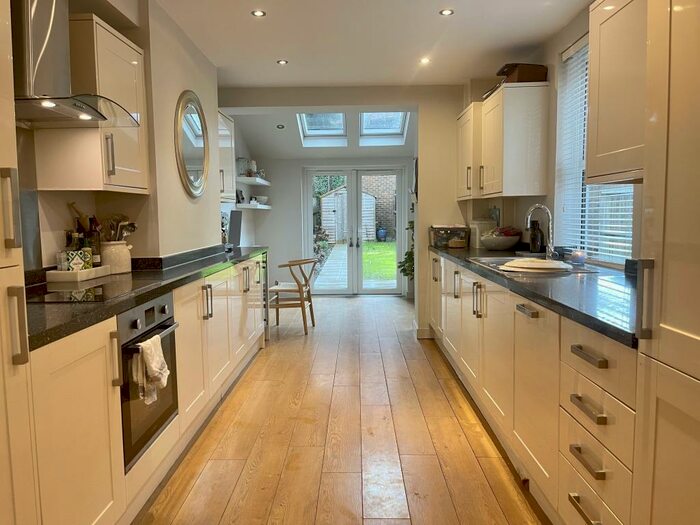 3 Bedroom House To Rent In Denne Parade, Horsham, RH12