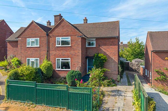 3 Bedroom Semi-Detached House For Sale In New Road, Princes Risborough, HP27