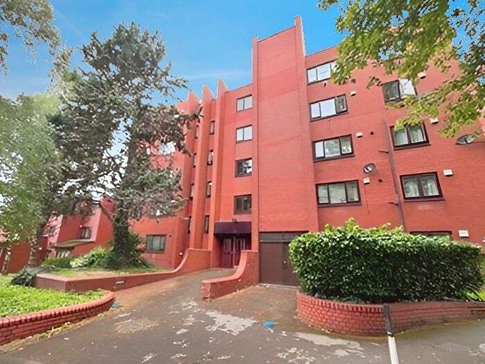1 Bedroom Flat To Rent In Wheeleys Lane, Edgbaston, Birmingham, B15