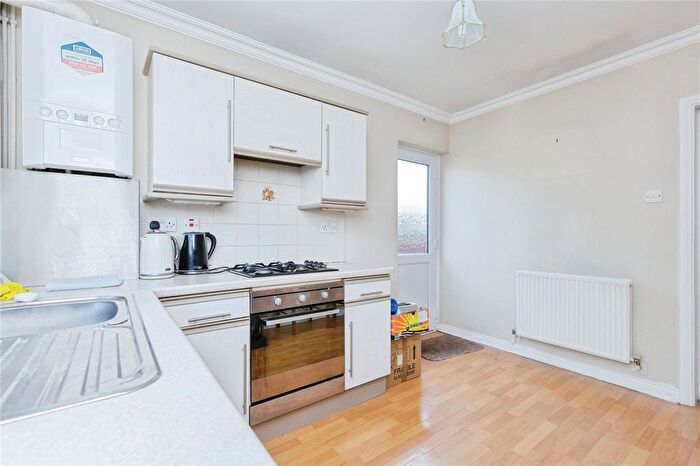 2 Bedroom Bungalow For Sale In Griffin Close, Thurmaston, Leicester, Leicestershire, LE4