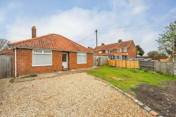 2 Bedroom Detached Bungalow For Sale In Swanton Road, Dereham, NR19
