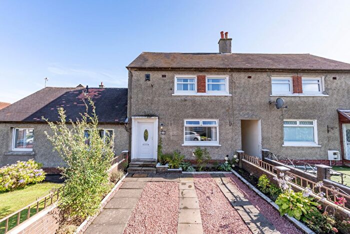3 Bedroom Terraced House For Sale In Dormiston Road, Kirkmuirhill, Lanark, ML11
