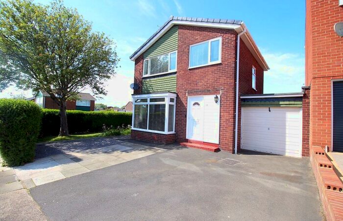 3 Bedroom Link Detached House To Rent In Chadderton Drive, Newcastle Upon Tyne, Tyne And Wear, NE5