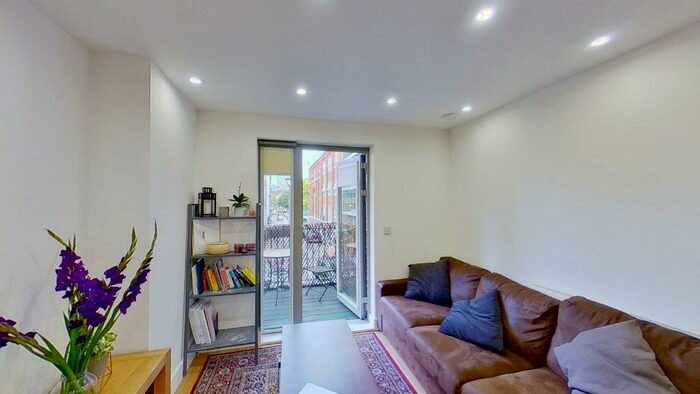 1 Bedroom Apartment To Rent In Christian Street, London, E1