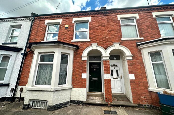 3 Bedroom Terraced House To Rent In Turner Street, Abington, Northampton, NN1