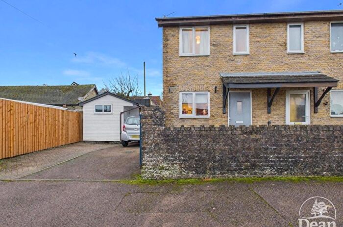 2 Bedroom Semi Detached House For Sale In Whitechapel Road, Bream, Lydney, GL15