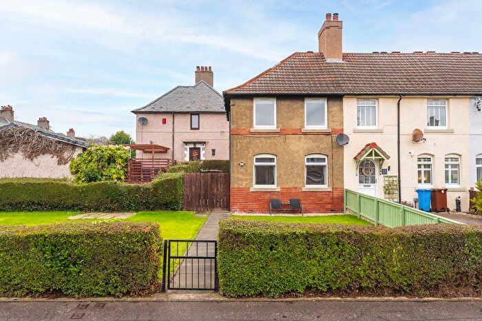 3 Bedroom End Terrace House For Sale In Holborn Place, Rosyth, KY11