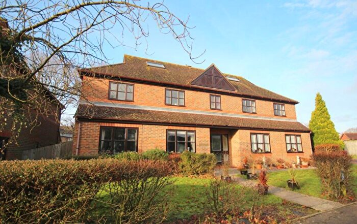 1 Bedroom Apartment To Rent In Foxes Close, Southwater, RH13