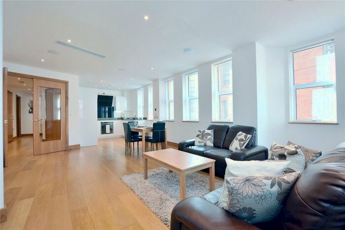 2 Bedroom Flat To Rent In Ludgate Broadway, London, EC4V