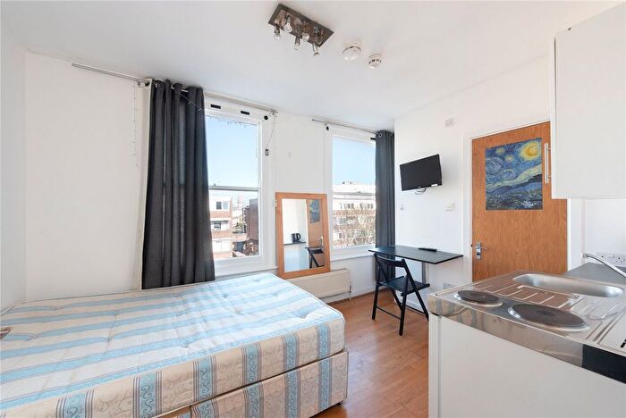 Studio To Rent In Southampton Road, London, NW5