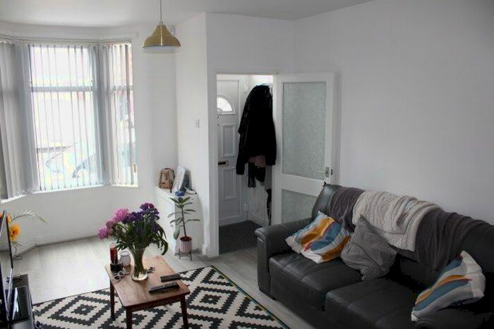 2 Bedroom Property To Rent In Strathcona Road, Liverpool, L15
