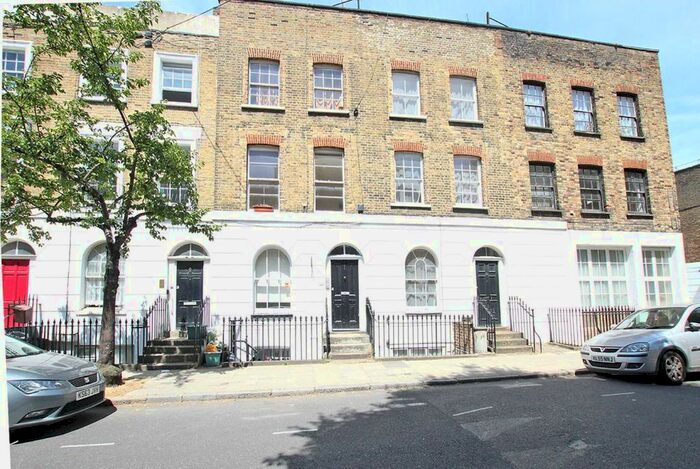 Studio To Rent In Offord Road, London, N1
