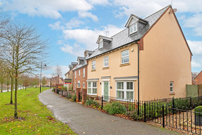 5 Bedroom Detached House For Sale In Felstead Crescent, Stansted, Essex, CM24