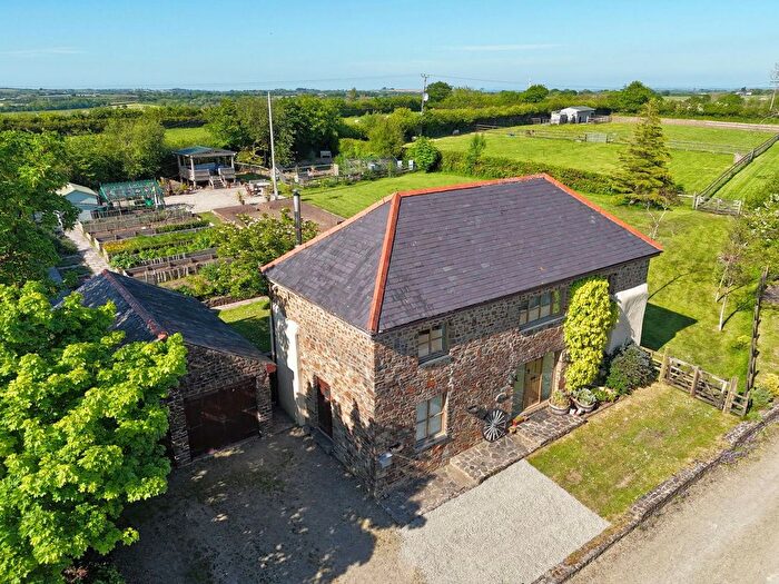 3 Bedroom Detached House For Sale In Shebbear, Beaworthy, EX21