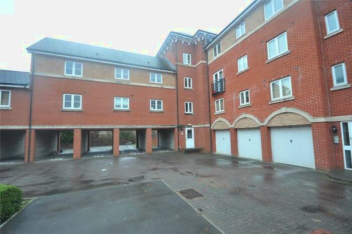 2 Bedroom Apartment To Rent In Padstow Road, Swindon, SN2