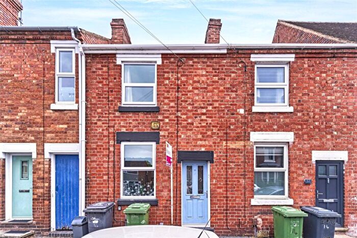 2 Bedroom Terraced House For Sale In Brook Street, Kidderminster, Worcestershire, DY11