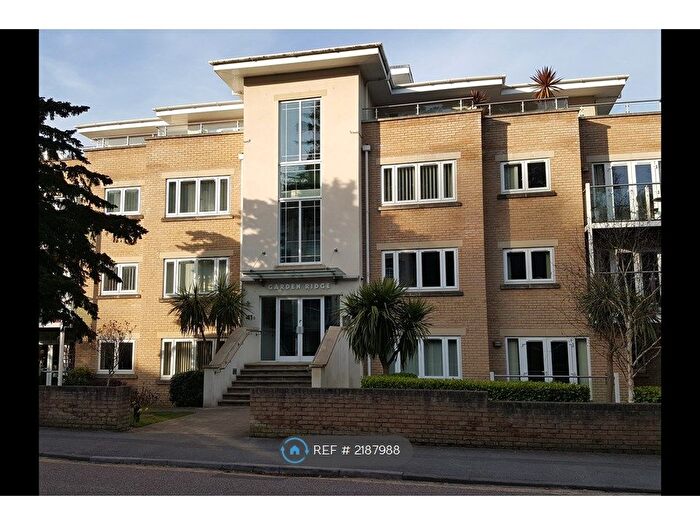 2 Bedroom Flat To Rent In Surrey Road, Bournemouth, BH4