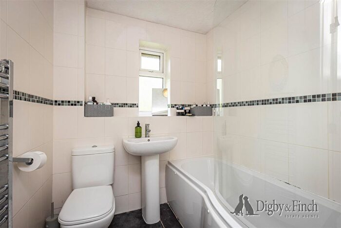 2 Bedroom End Terrace House For Sale In Coledale, West Bridgford, Nottingham, NG2