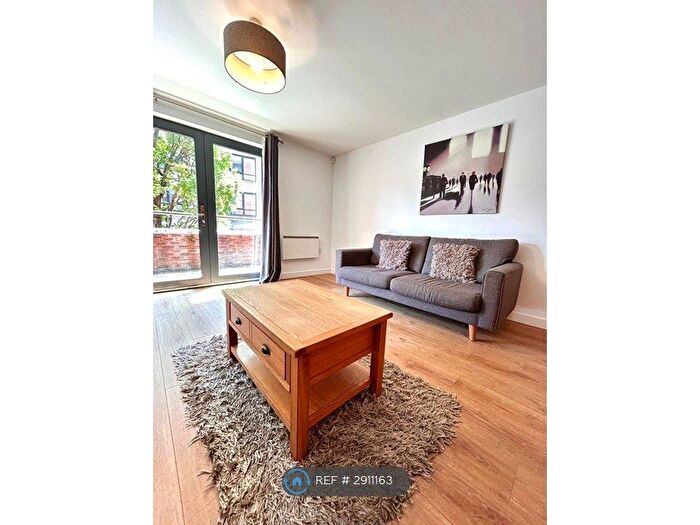2 Bedroom Flat To Rent In Duke St, Liverpool, L1