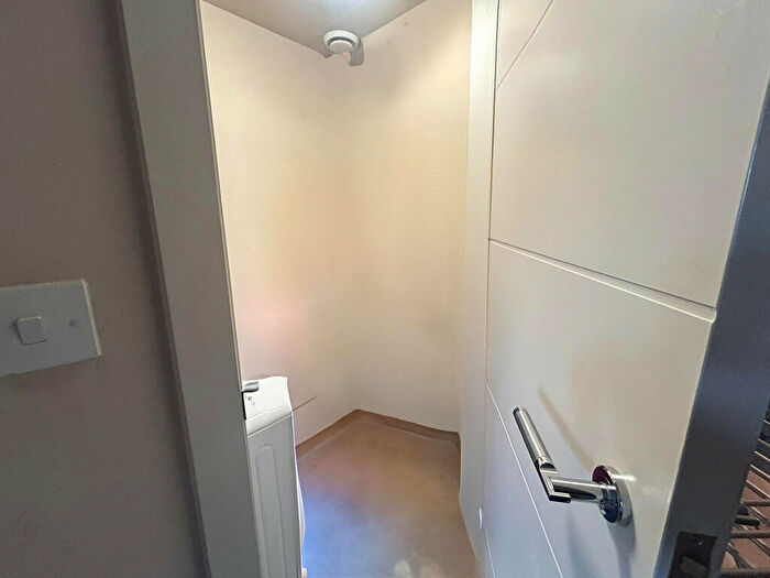 2 Bedroom Apartment To Rent In Novum House, Water Lane, Cambridge, CB4