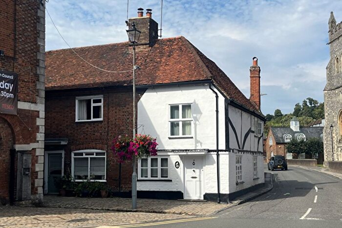 2 Bedroom End Of Terrace House To Rent In Market Square, Amersham, Buckinghamshire, HP7