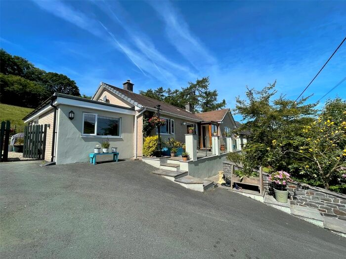 3 Bedroom Bungalow For Sale In Forge, Machynlleth, Powys, SY20