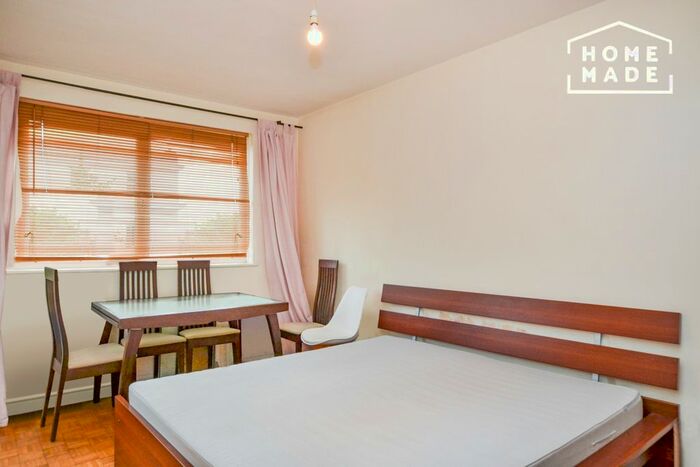 2 Bedroom Flat To Rent In Gate Hill Court, Notting Hill Gate, W11