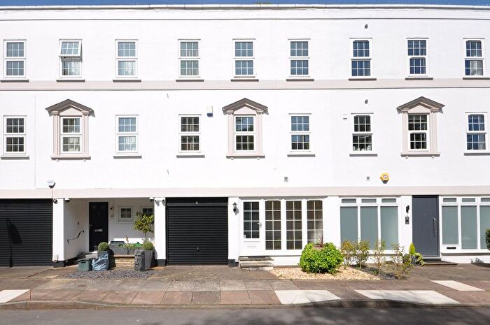 4 Bedroom Terraced House To Rent In Montpellier Spa Road, Montpellier, Cheltenham, GL50