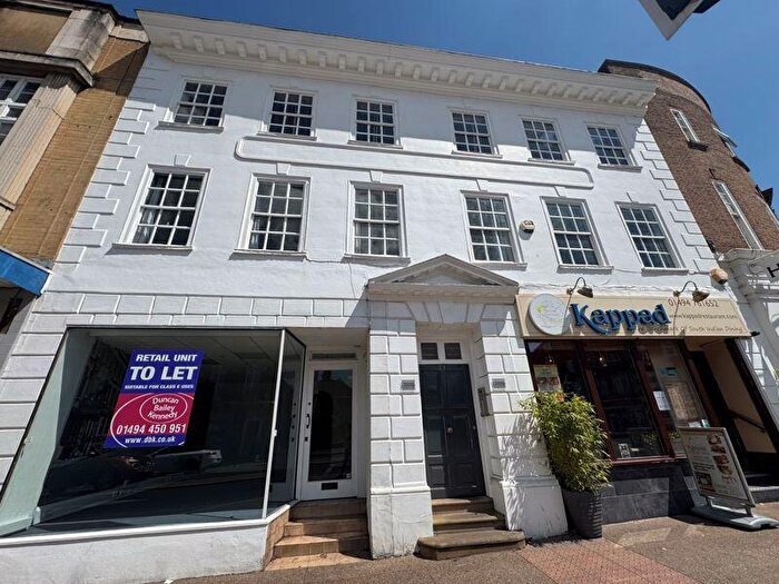 2 Bedroom Flat To Rent In B High Street, High Wycombe, HP11
