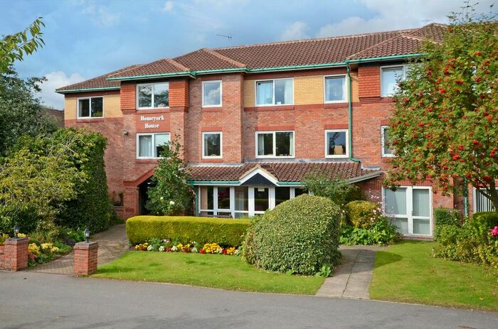 2 Bedroom Flat To Rent In Homeyork House, Danesmead Close, York, YO10