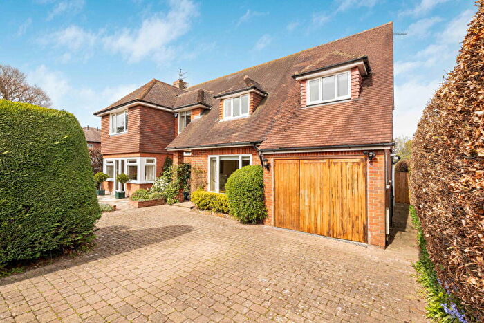 4 Bedroom Detached House For Sale In Merrow Croft, GU1