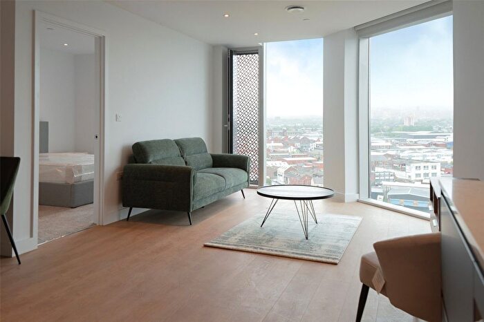 1 Bedroom Flat To Rent In Dantzic Street, Park View, Manchester, M4