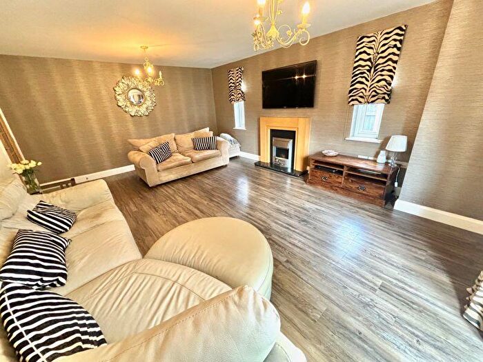 4 Bedroom Detached House For Sale In Victory Avenue, Bradwell, Great Yarmouth, NR31