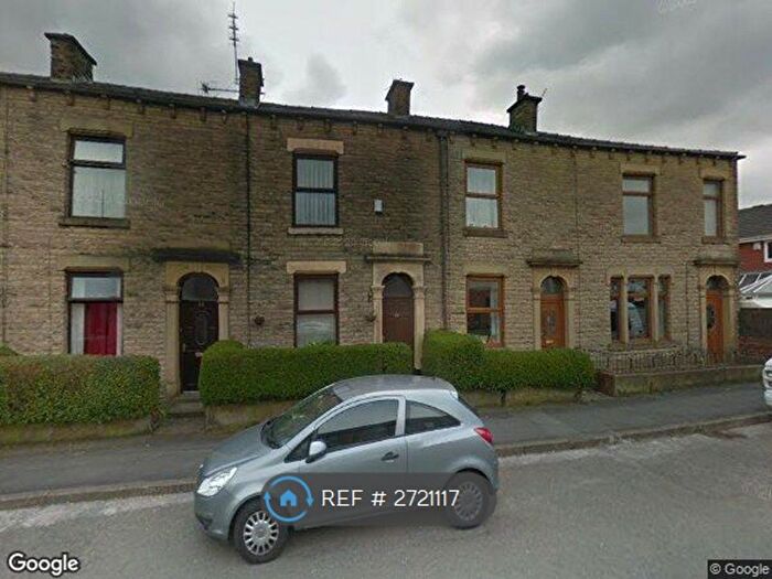 2 Bedroom Terraced House To Rent In Milnrow Road, Shaw, Oldham, OL2