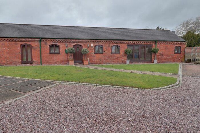 2 Bedroom Barn Conversion For Sale In Longridge, Dunston, Staffordshire, ST18