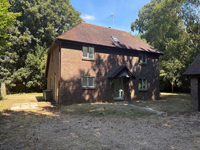 3 Bedroom Detached House For Sale In New Cottage, Kilmeston Road, Kilmeston, Alresford, Hampshire, SO24