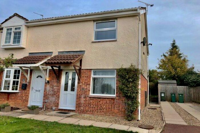 2 Bedroom Semi-Detached House To Rent In Meadow Court, Leicester, LE19