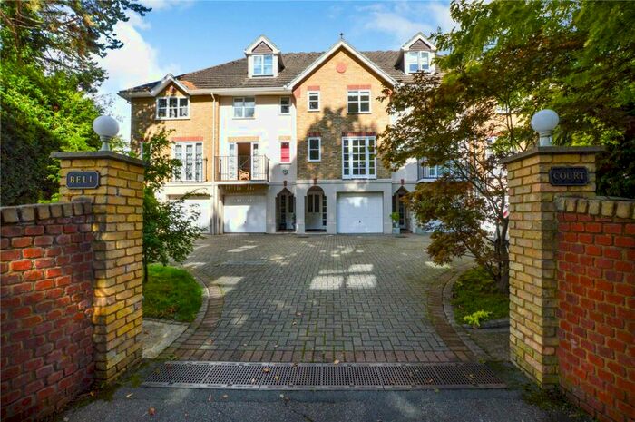 4 Bedroom Terraced House To Rent In Hill View Road, Woking, Surrey, GU22