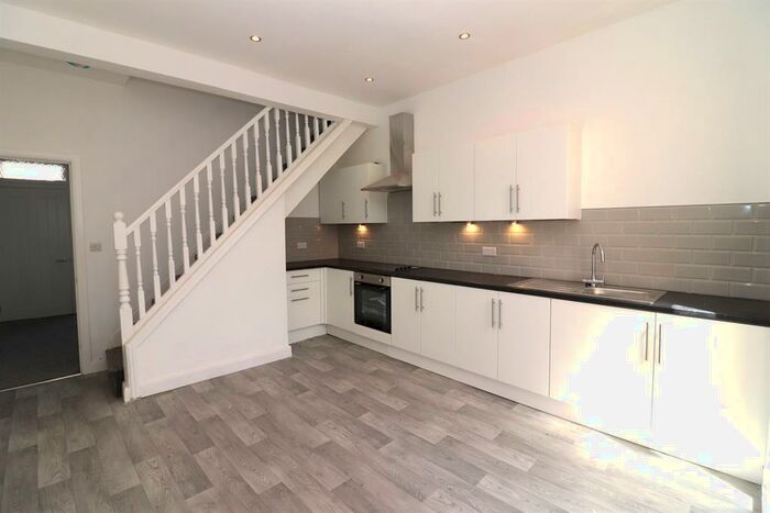 3 Bedroom Terraced House To Rent In Westwell Street, Darwen, BB3