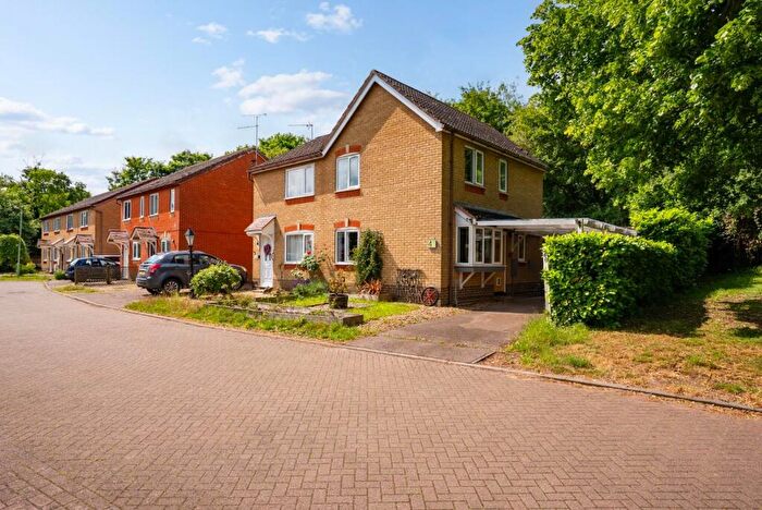 2 Bedroom Semi-Detached House For Sale In Vanners Road, Haverhill, CB9