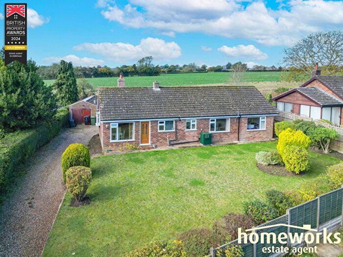 3 Bedroom Bungalow For Sale In Woodgate, Swanton Morley, Dereham, NR20