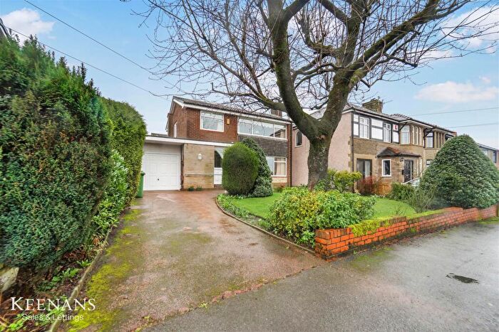 3 Bedroom Detached House For Sale In Wilkie Avenue, Burnley, BB11