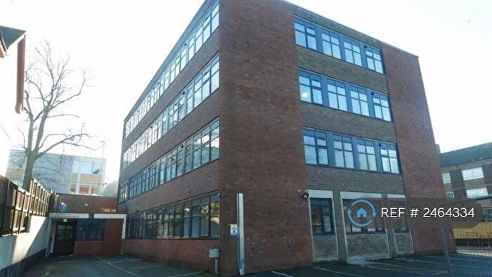 1 Bedroom Flat To Rent In Dudley, Dudley, DY1