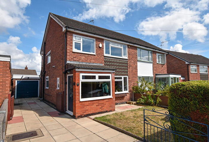 3 Bedroom Semi-Detached House For Sale In Shallmarsh Road, Bebington, CH63