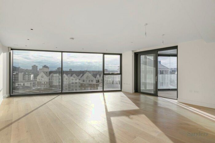 3 Bedroom Flat To Rent In Harbour Avenue, London, SW10